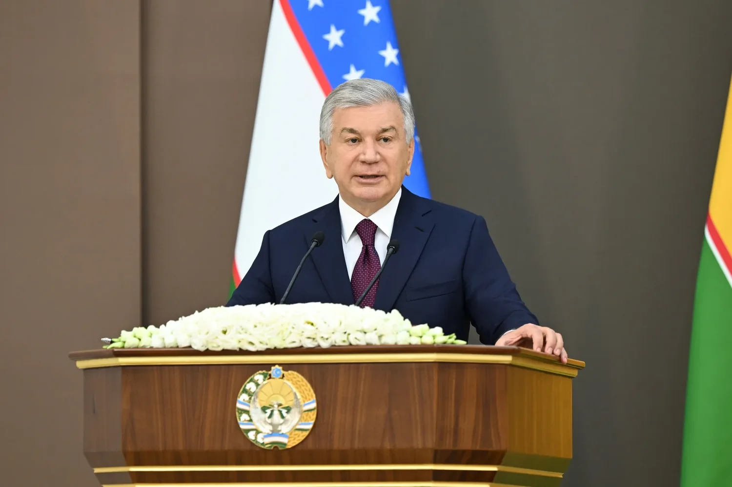Қорақалпоғистондаги 417 минг гектар экин ерини суғоришга 5 миллиард 700 миллион куб метр сув сарфланмоқда.