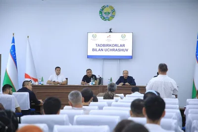 Қувасойлик тадбиркорлар ташаббуслари ва янги лойиҳалари муҳокама қилинди