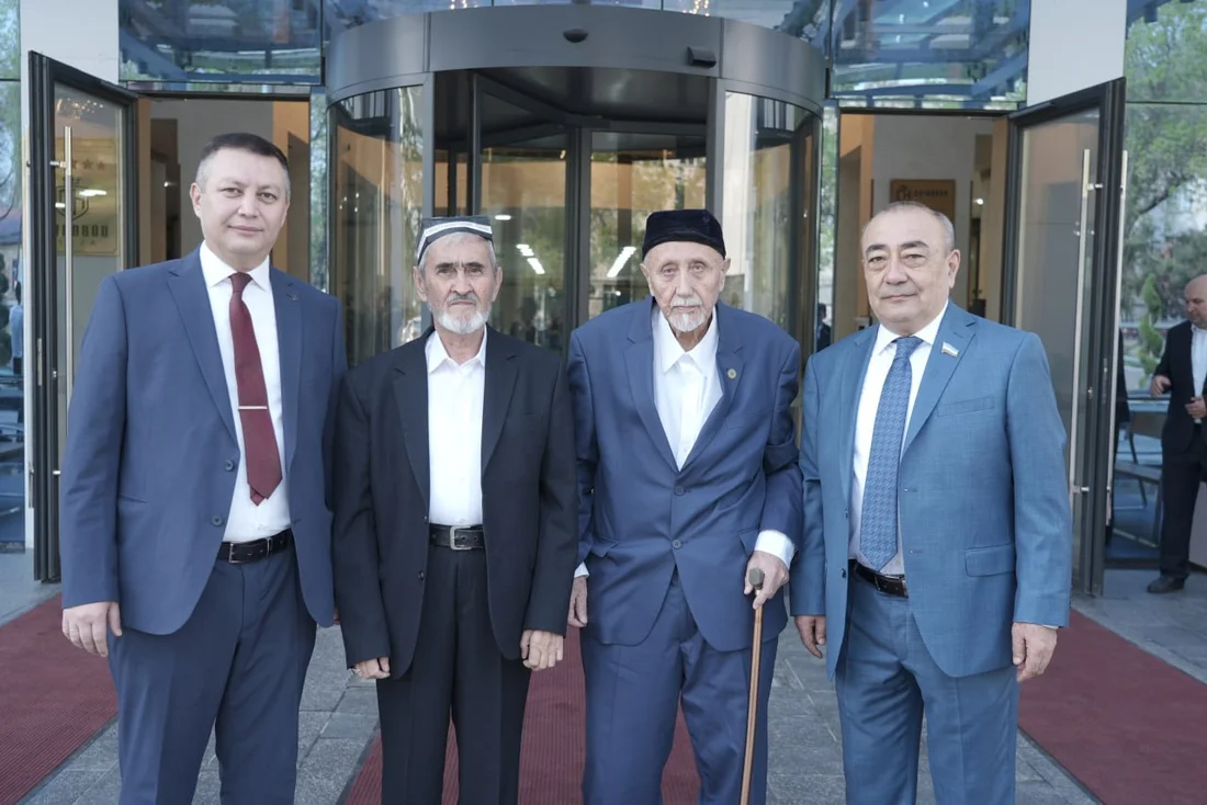 Уларнинг барчаси «Ишонч»га раҳбар бўлишган